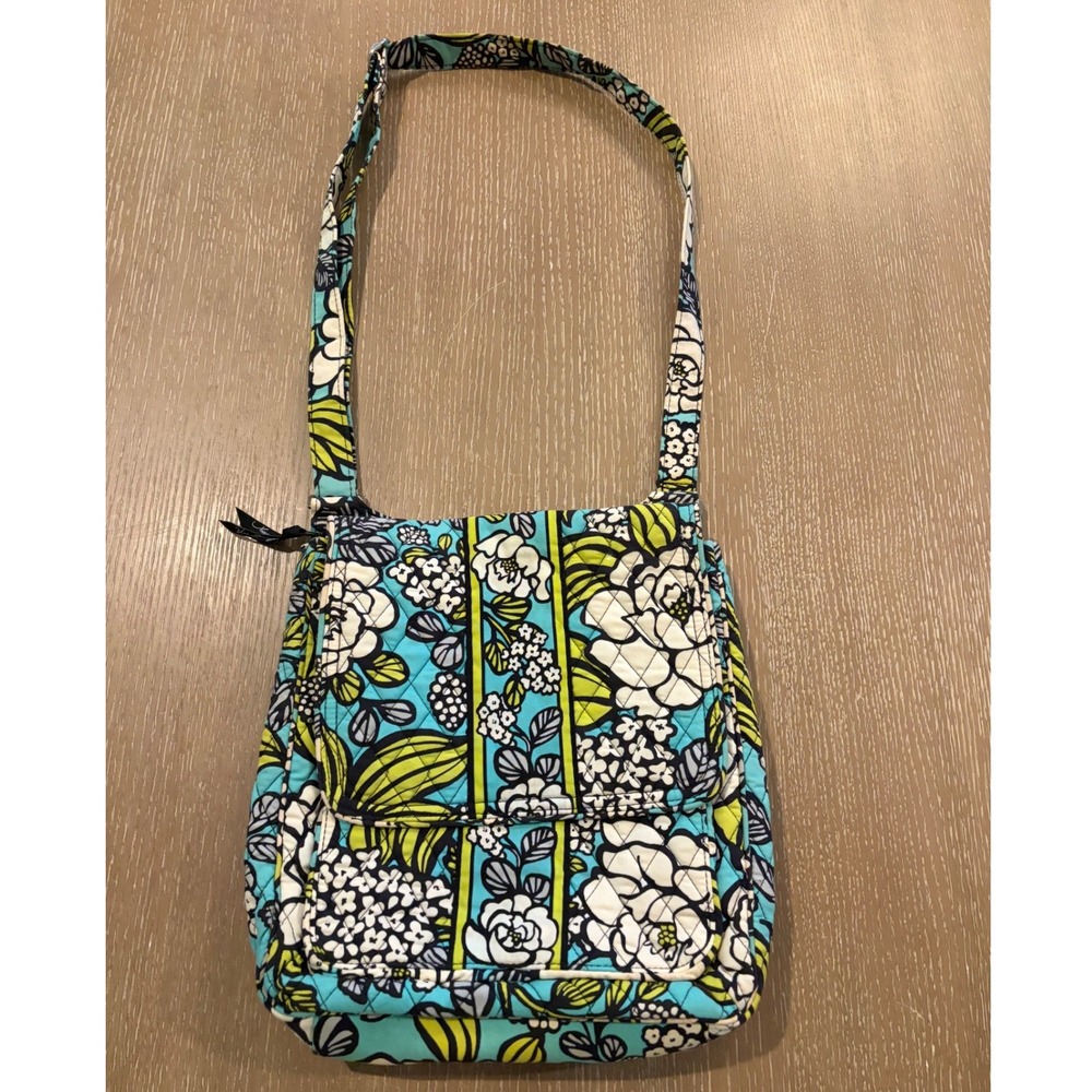 Vera Bradley Island Blooms Hipster Crossbody Bag Retired Floral Quilted
